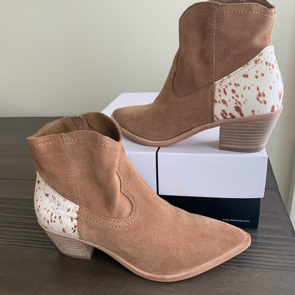 Dolce Vita Senica Dark Saddle Suede Bootie - Picture 1 of 12